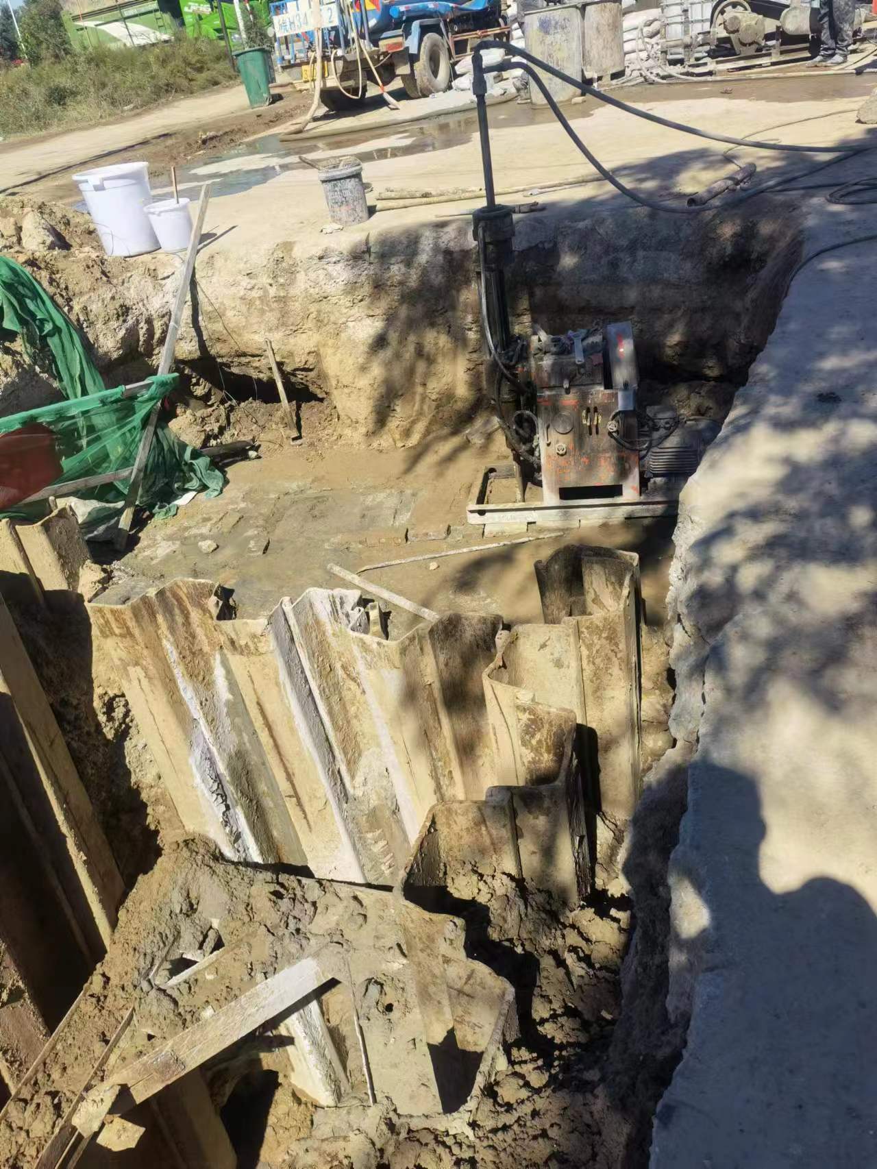 台州基坑隧道止水帷幕桩底钻孔高压注浆